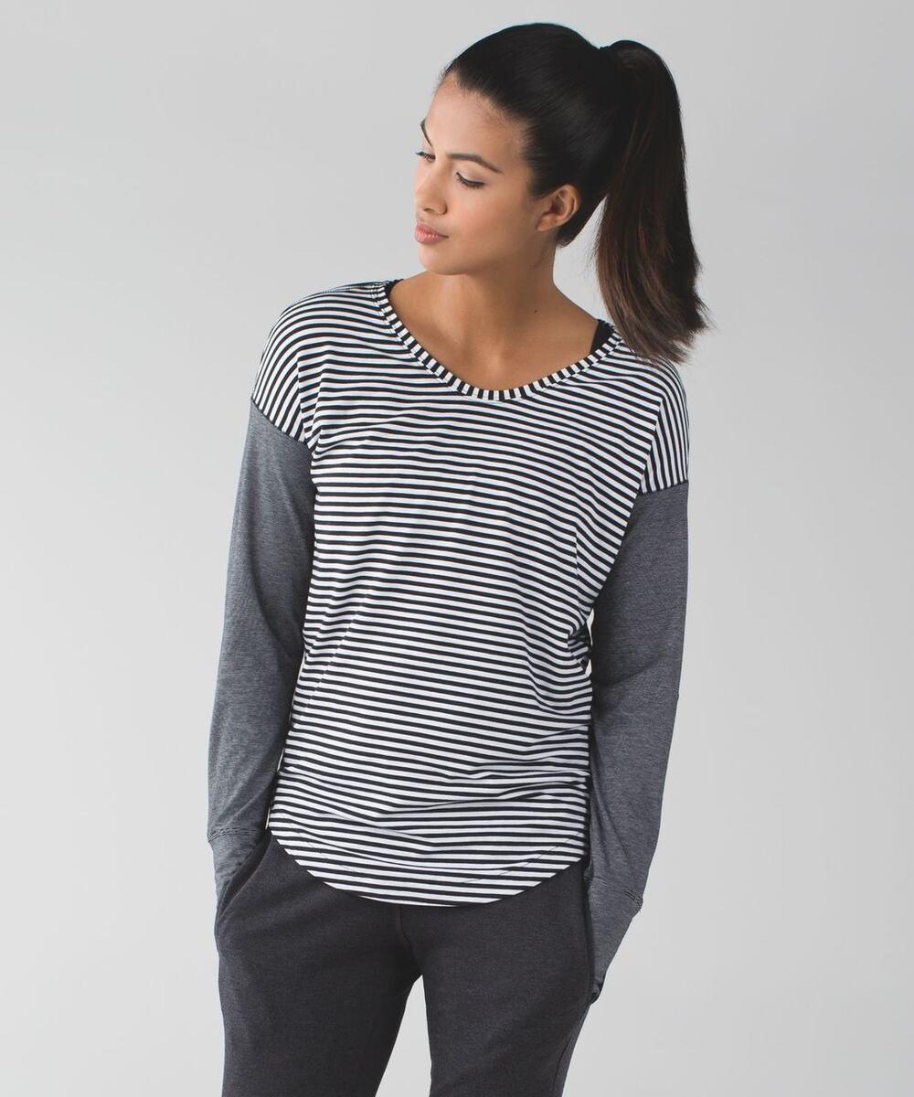 Lululemon Black White Striped Long Sleeve Shirt Relaxed Athletic Top